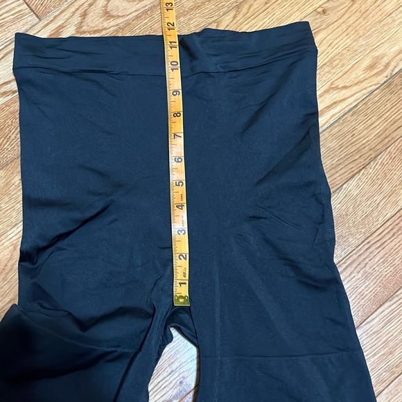 Wacoal Control Freak Long Leg Shaper Size XL - Picture 4 of 4